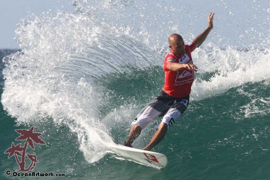 Kelly Slater cutback