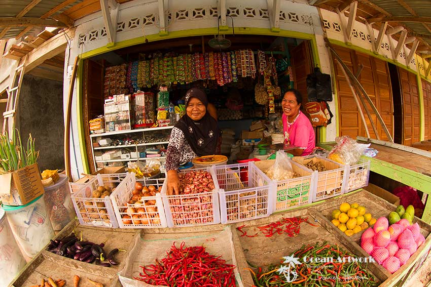 Sikakap ladys in Fruit and vegetable shop